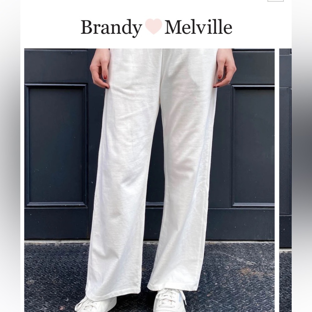 Brandy Melville Anastasia sweatpants